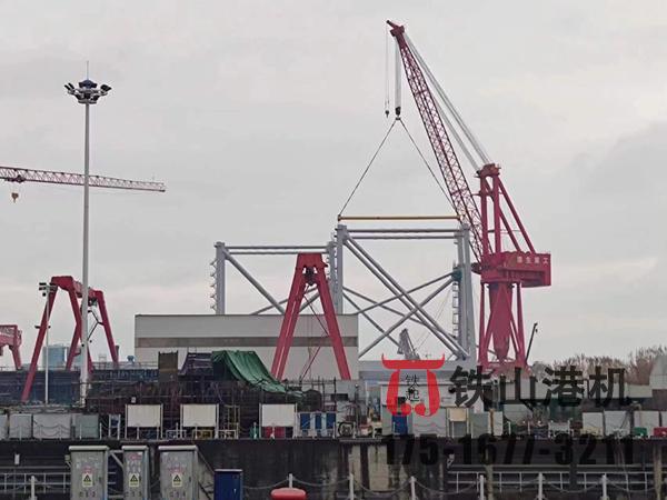 湖南衡陽(yáng)門(mén)座式起重機廠(chǎng)家門(mén)座式起重機機動(dòng)靈活