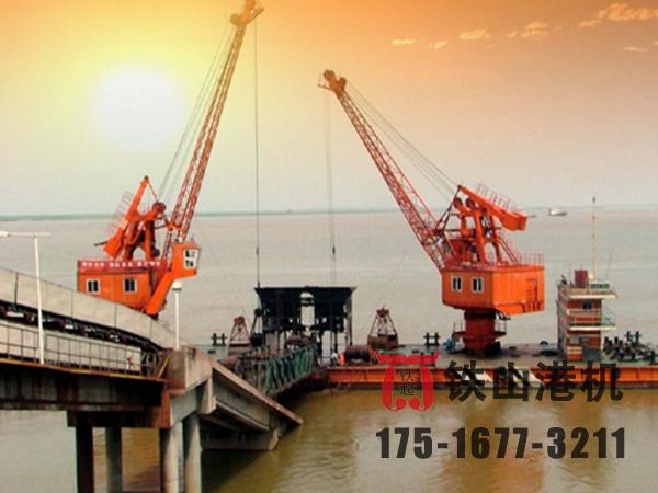 湖南岳陽(yáng)門(mén)座式起重機廠(chǎng)家門(mén)座式起重機安全可靠